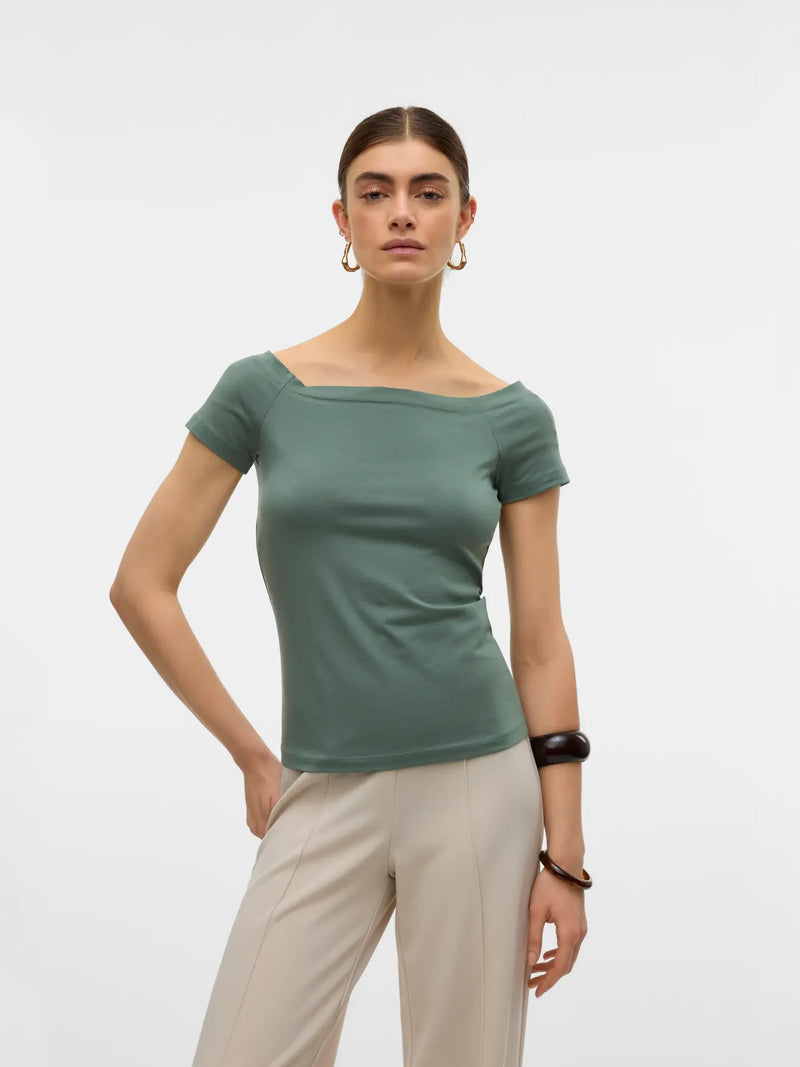 Vero Moda Panda Off-Shoulder Top