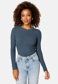 Crista O-Neck Knit Top